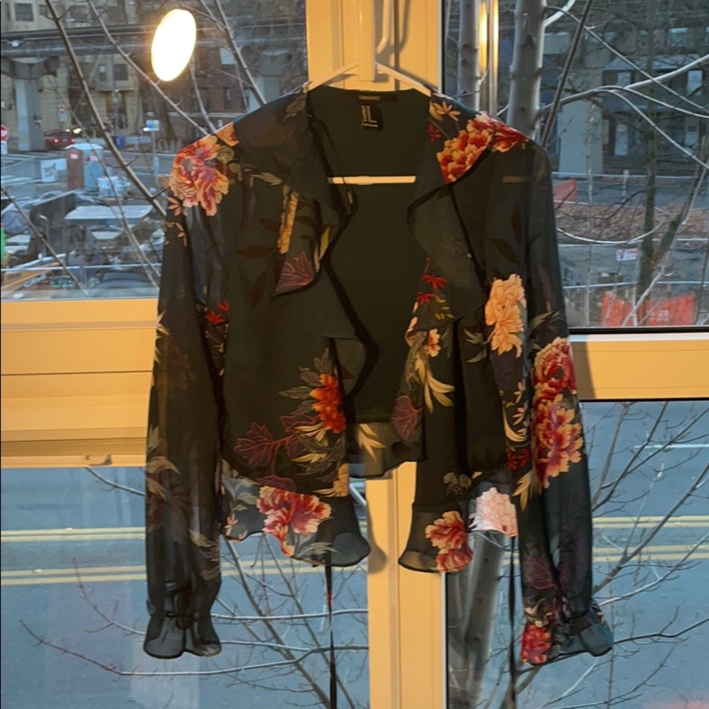 Forever 21 floral blouse